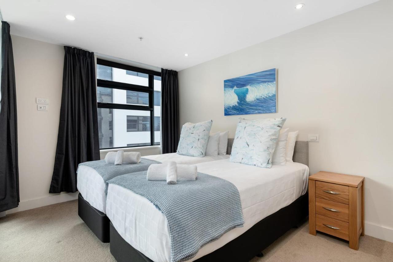 Апартаменты Superb Elevated Views Of Harbour With Heated Pool, Gym & Parking Маунт-Маунгани Экстерьер фото